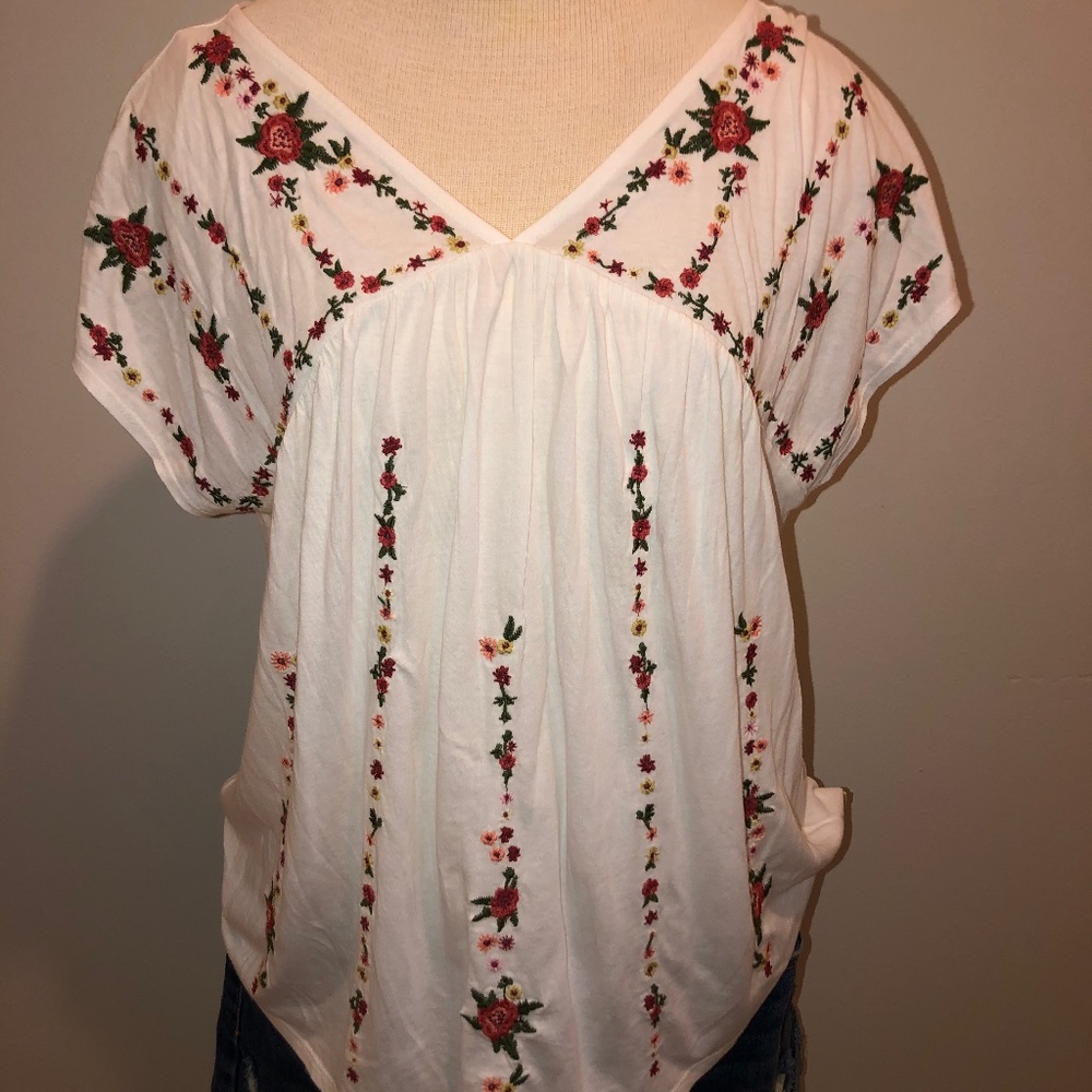 Lucky Brand, Medium, White, V Neck Top